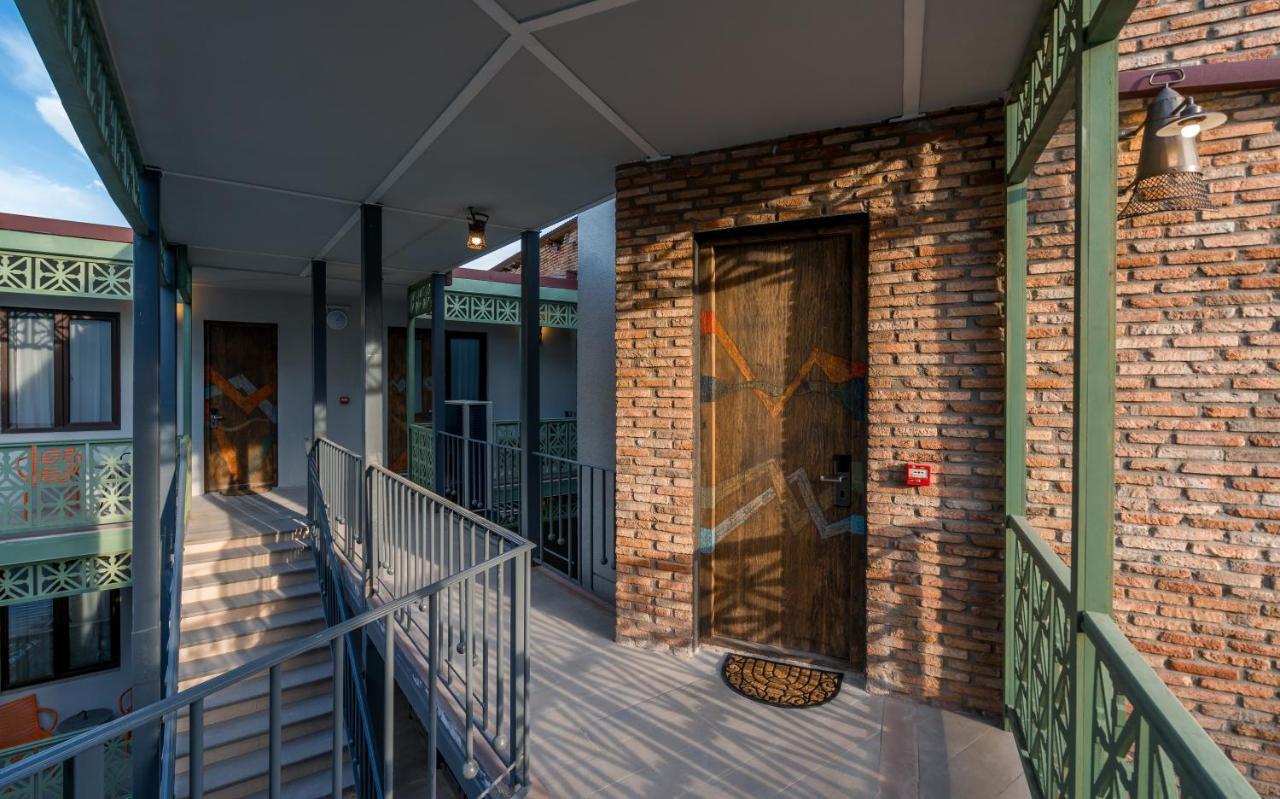 Boutique Kosher Hotel Tourfa Tbilisi Esterno foto