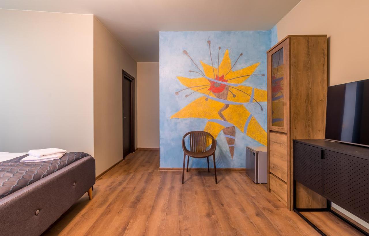 Boutique Kosher Hotel Tourfa Tbilisi Esterno foto