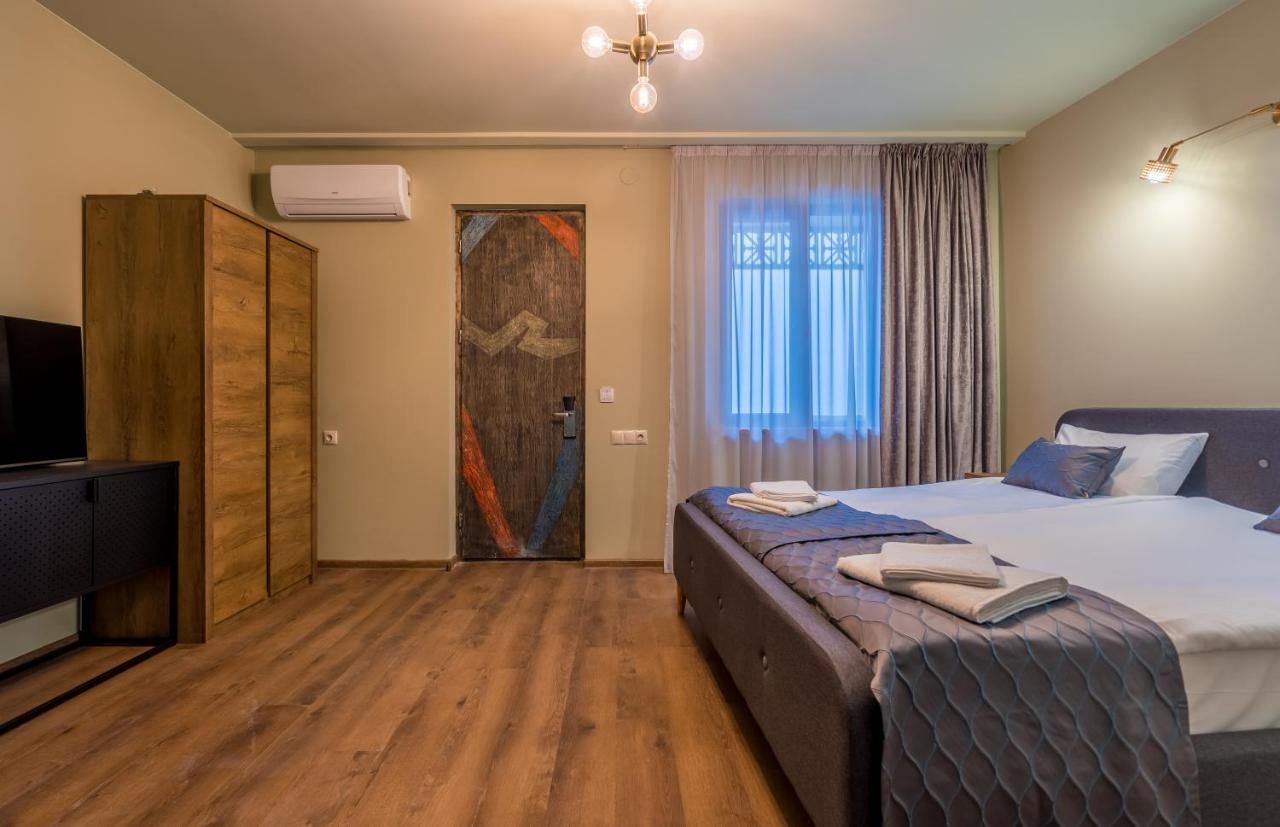 Boutique Kosher Hotel Tourfa Tbilisi Esterno foto
