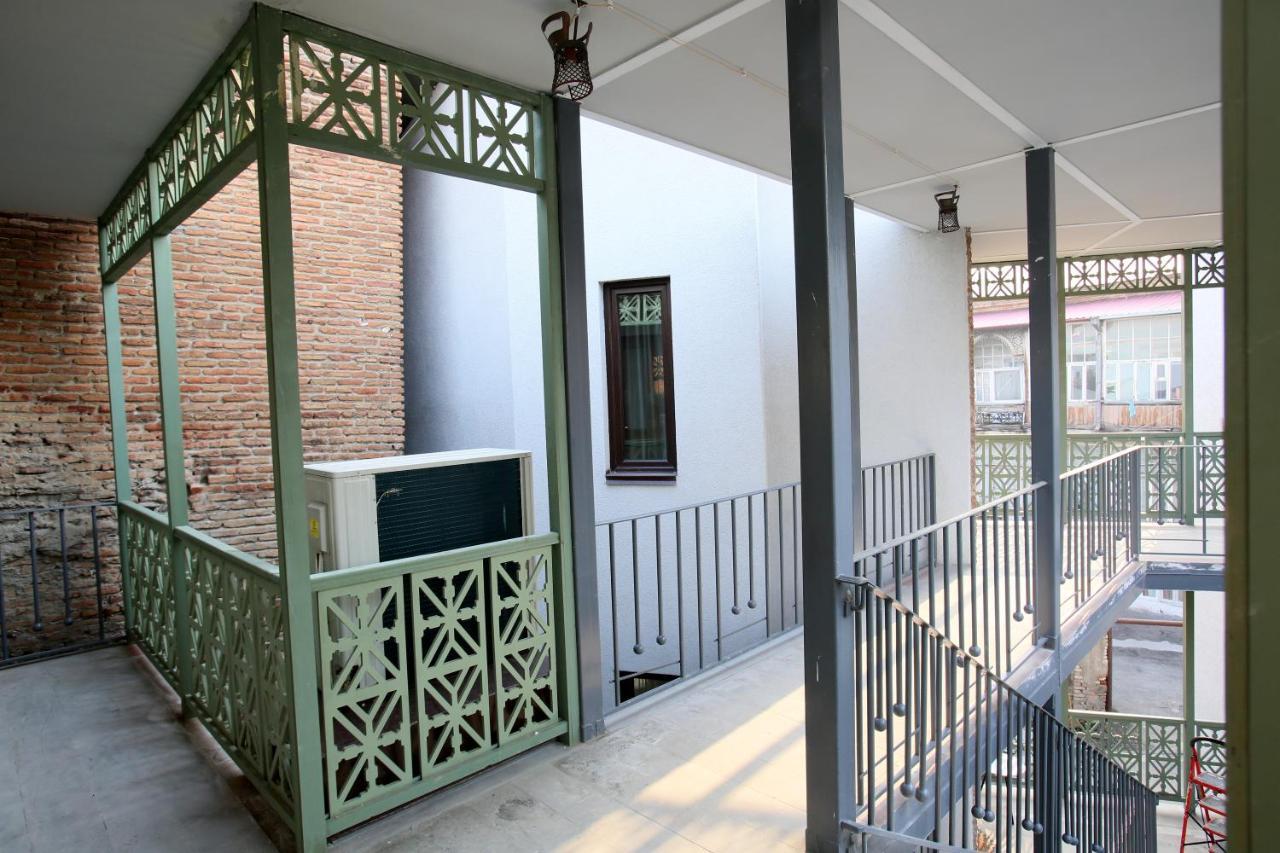 Boutique Kosher Hotel Tourfa Tbilisi Esterno foto