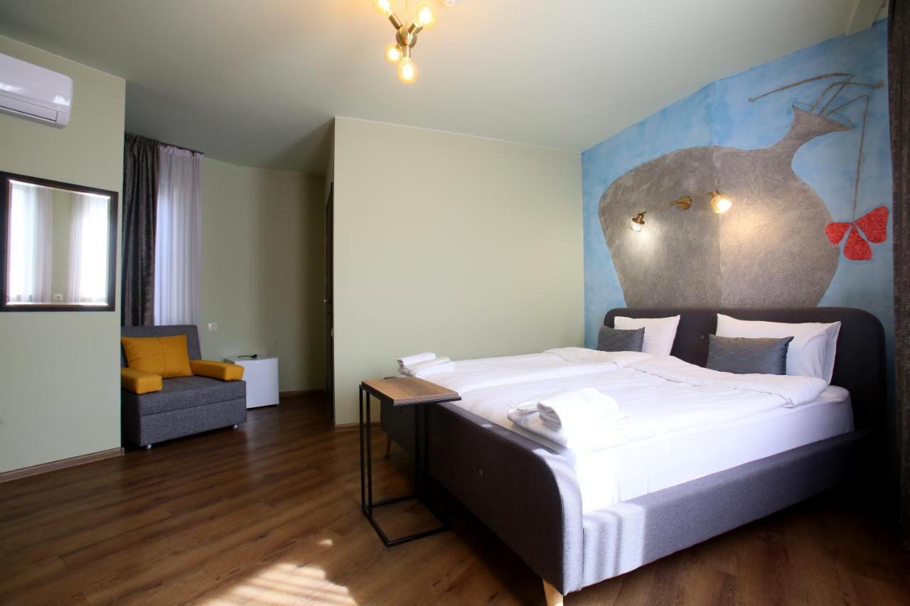 Boutique Kosher Hotel Tourfa Tbilisi Esterno foto